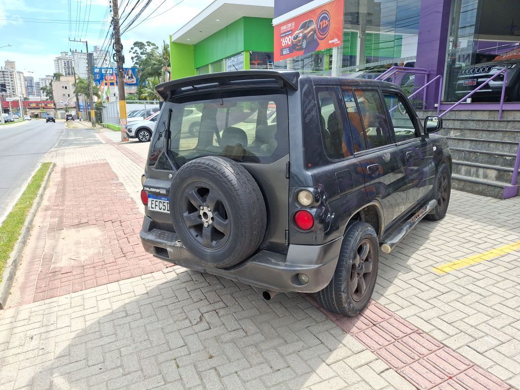 MITSUBISHI PAJERO TR4 2.0 4X4 16V 140CV FLEX 4P AUTOMATICO