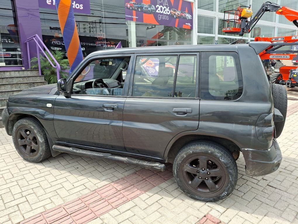 MITSUBISHI PAJERO TR4 2.0 4X4 16V 140CV FLEX 4P AUTOMATICO