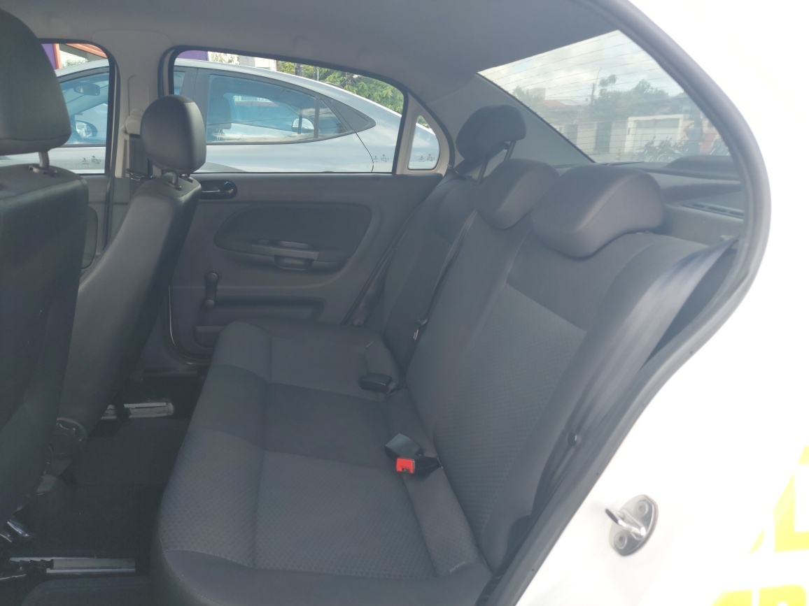 VOLKSWAGEN VOYAGE 1.0 12V MPI TOTALFLEX 4P MANUAL