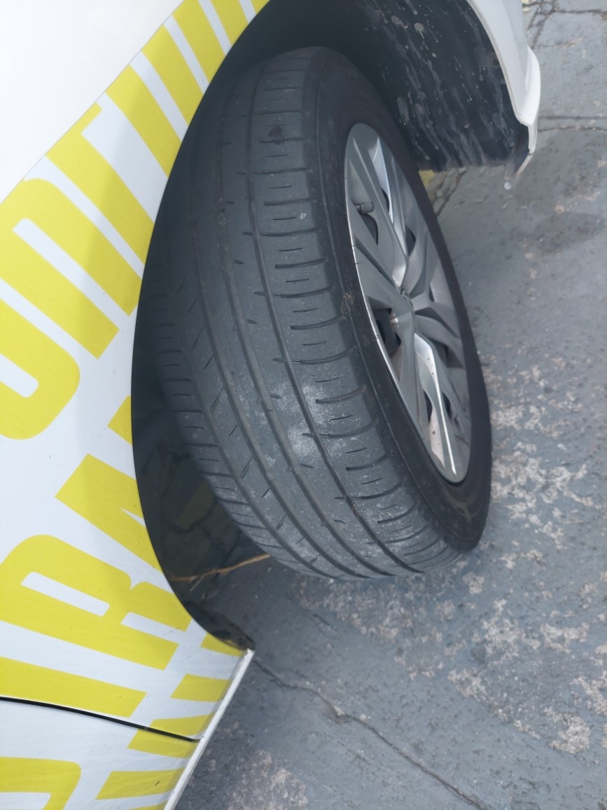 VOLKSWAGEN VOYAGE 1.0 12V MPI TOTALFLEX 4P MANUAL