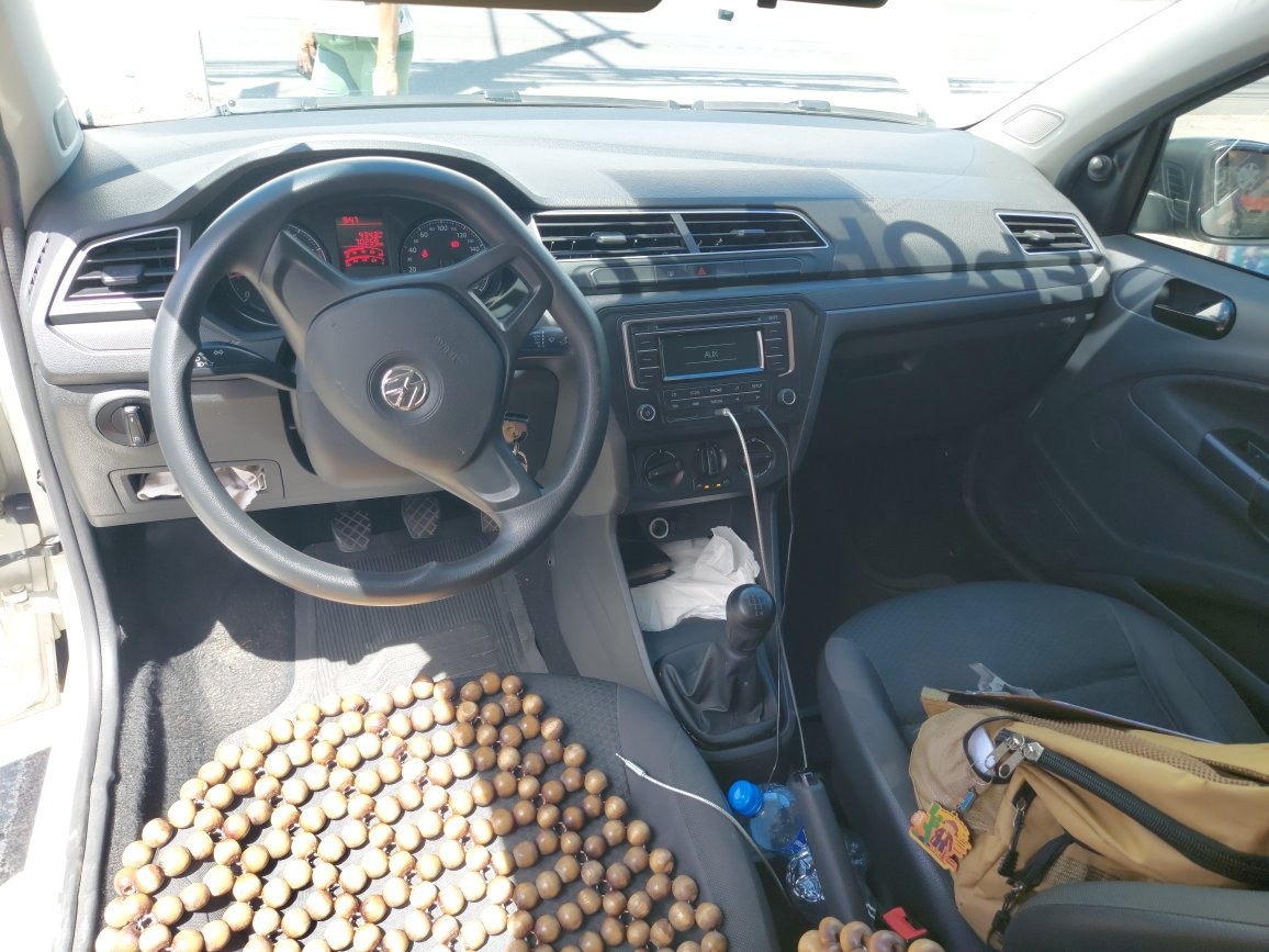 VOLKSWAGEN VOYAGE 1.0 12V MPI TOTALFLEX 4P MANUAL