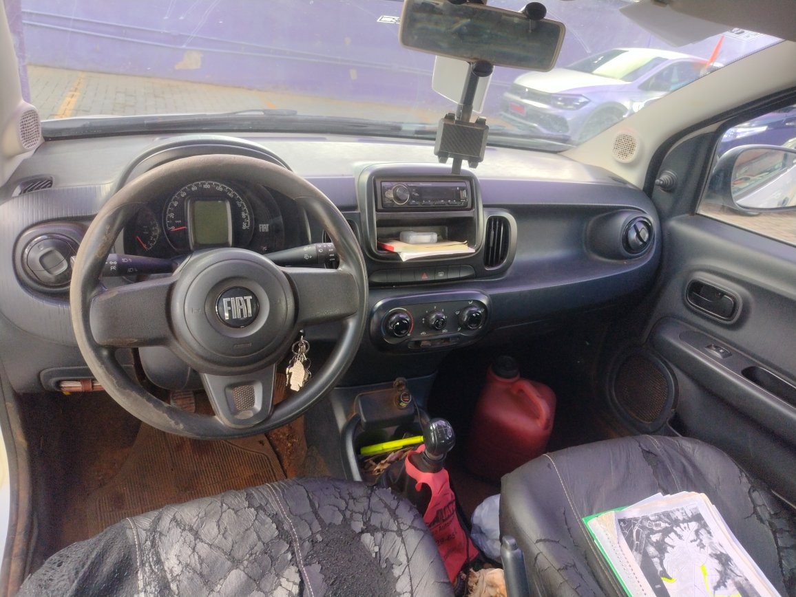 FIAT MOBI 1.0 EVO FLEX LIKE. MANUAL