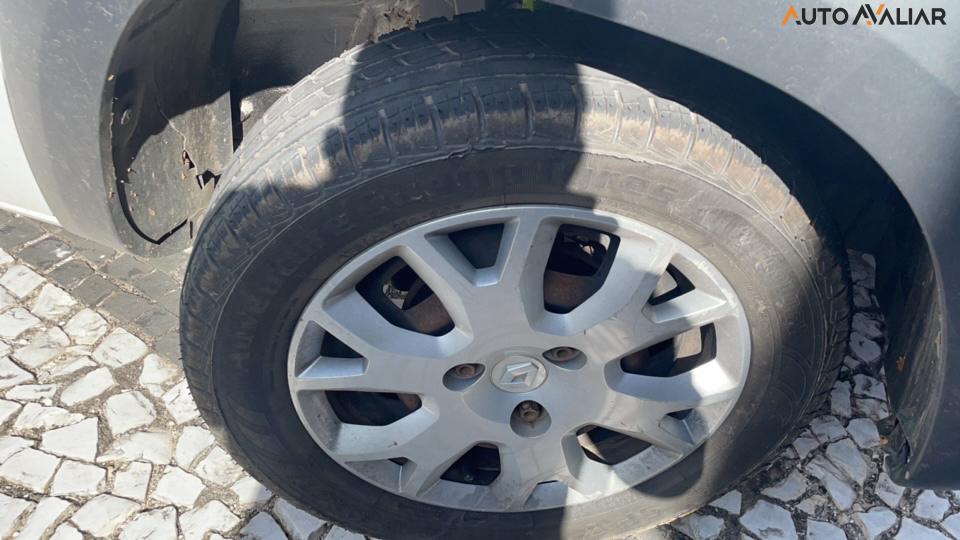 RENAULT KWID 1.0 12V SCE FLEX LIFE MANUAL