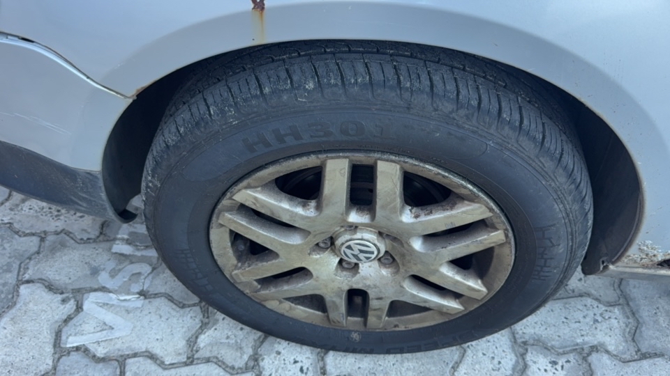 VOLKSWAGEN SPACEFOX 1.6 MI 8V FLEX 4P MANUAL