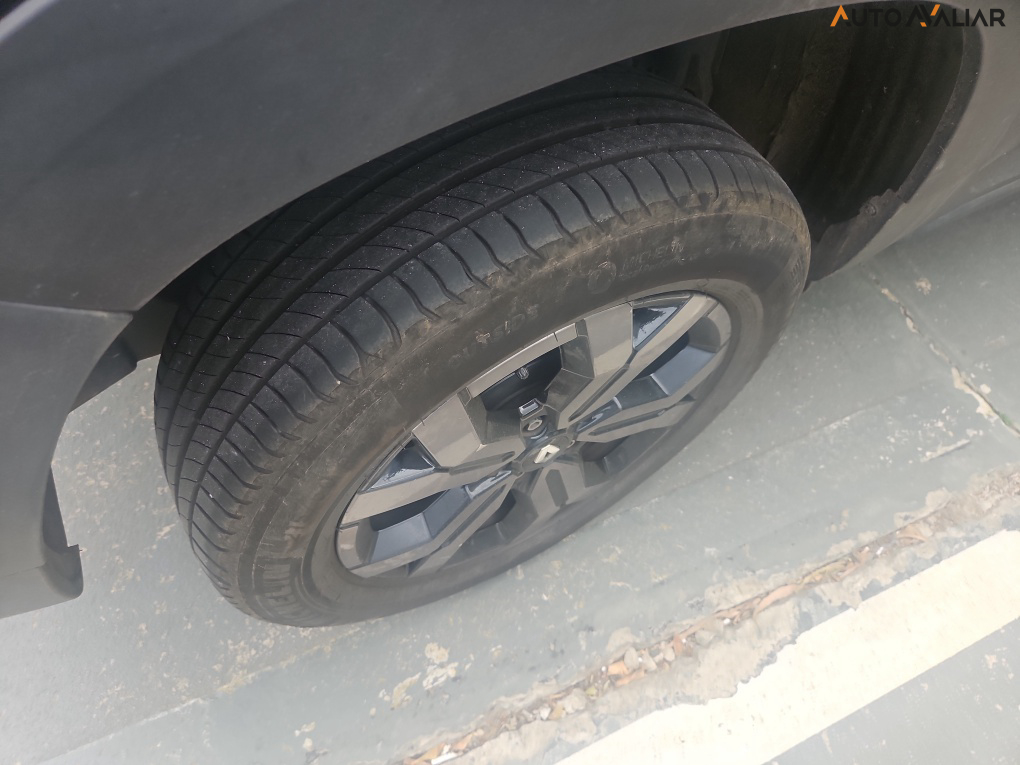 RENAULT DUSTER 1.3 TCE FLEX ICONIC PLUS X-TRONIC