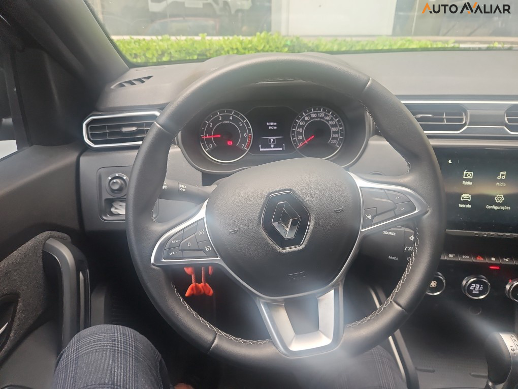 RENAULT DUSTER 1.3 TCE FLEX ICONIC PLUS X-TRONIC