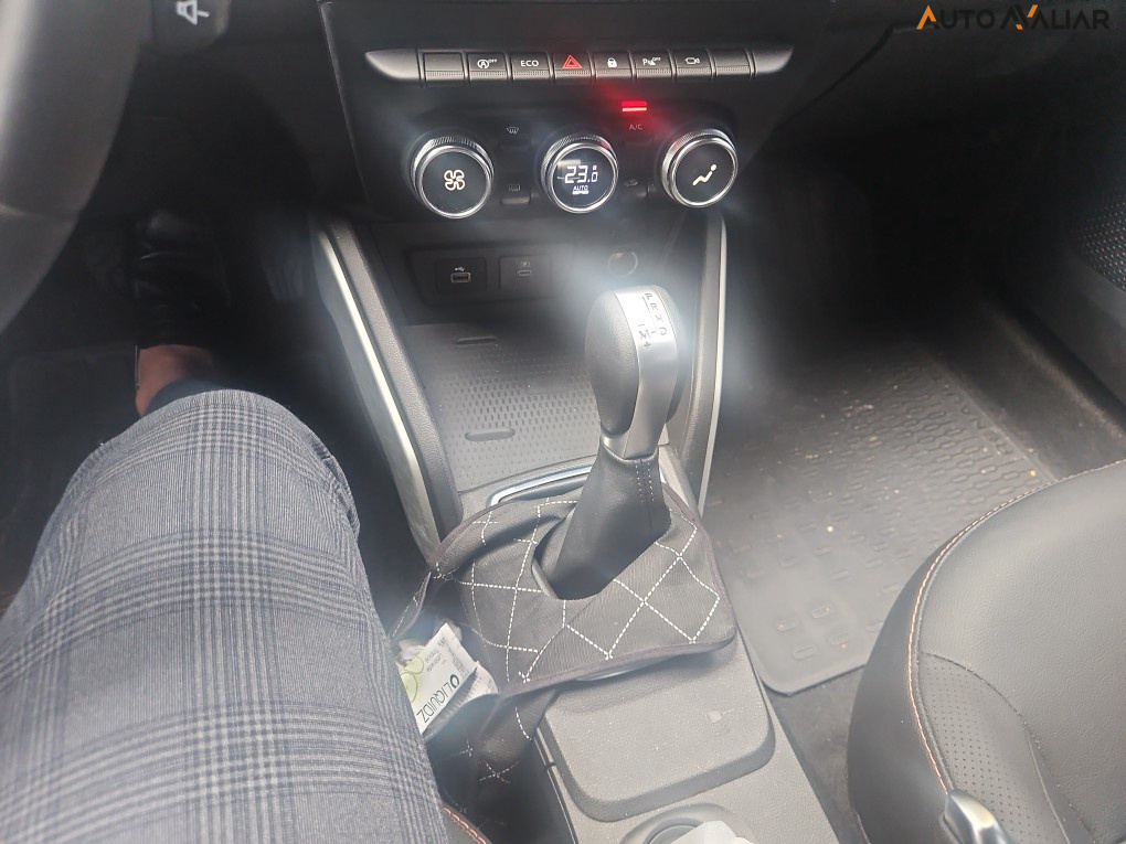 RENAULT DUSTER 1.3 TCE FLEX ICONIC PLUS X-TRONIC