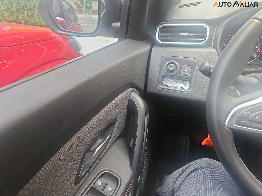 RENAULT DUSTER 1.3 TCE FLEX ICONIC PLUS X-TRONIC