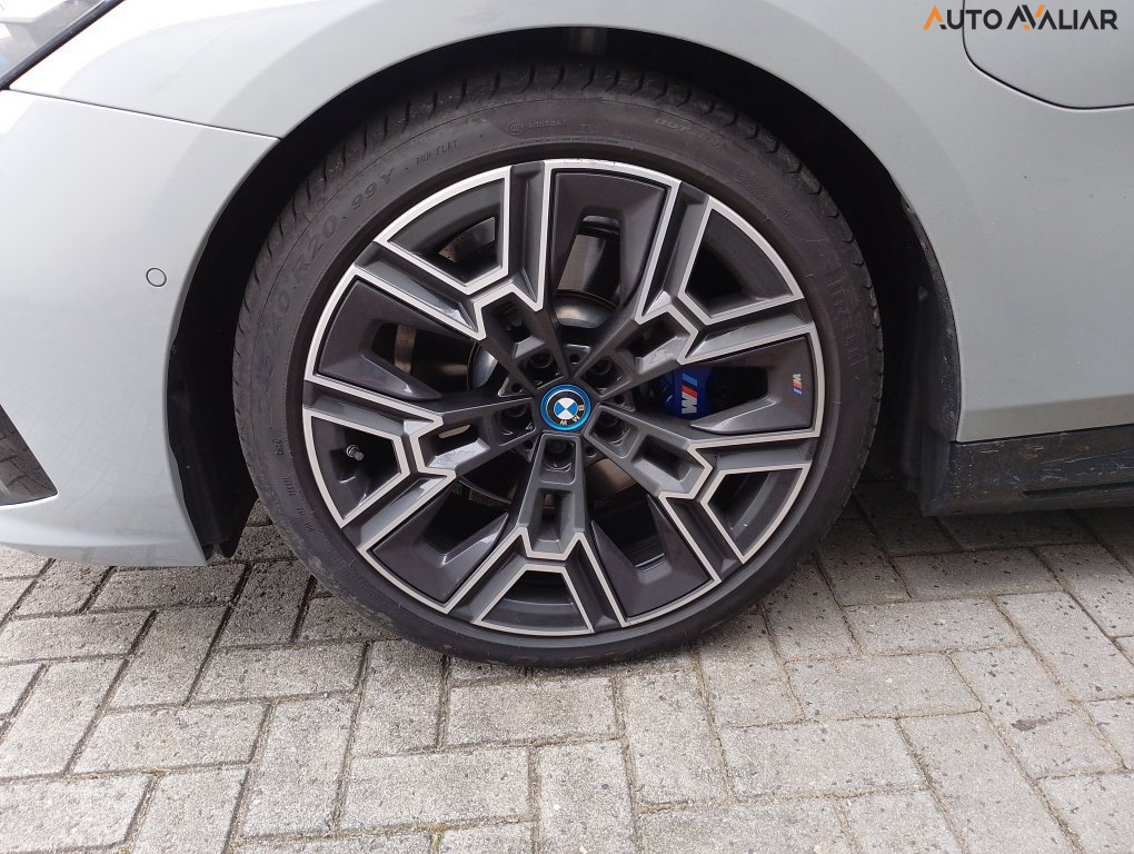 BMW 530E 2.0 TWINPOWER PHEV M SPORT AUTOM&Aacute;TICO