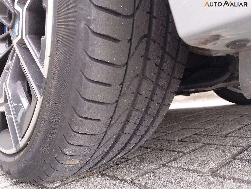 BMW 530E 2.0 TWINPOWER PHEV M SPORT AUTOM&Aacute;TICO