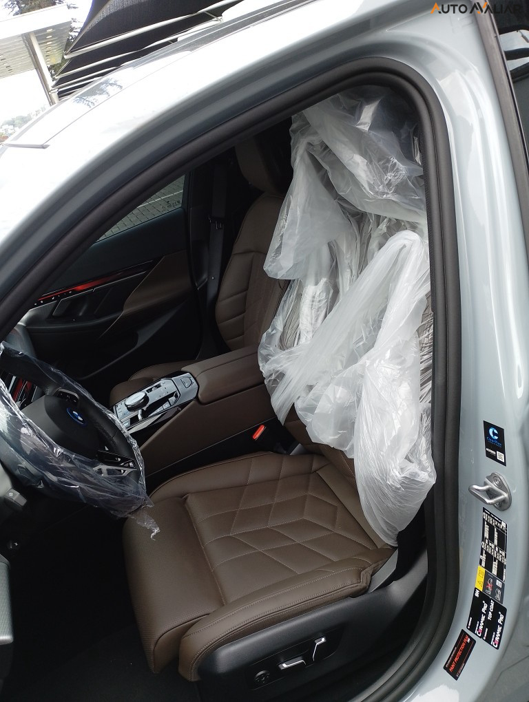 BMW 530E 2.0 TWINPOWER PHEV M SPORT AUTOM&Aacute;TICO