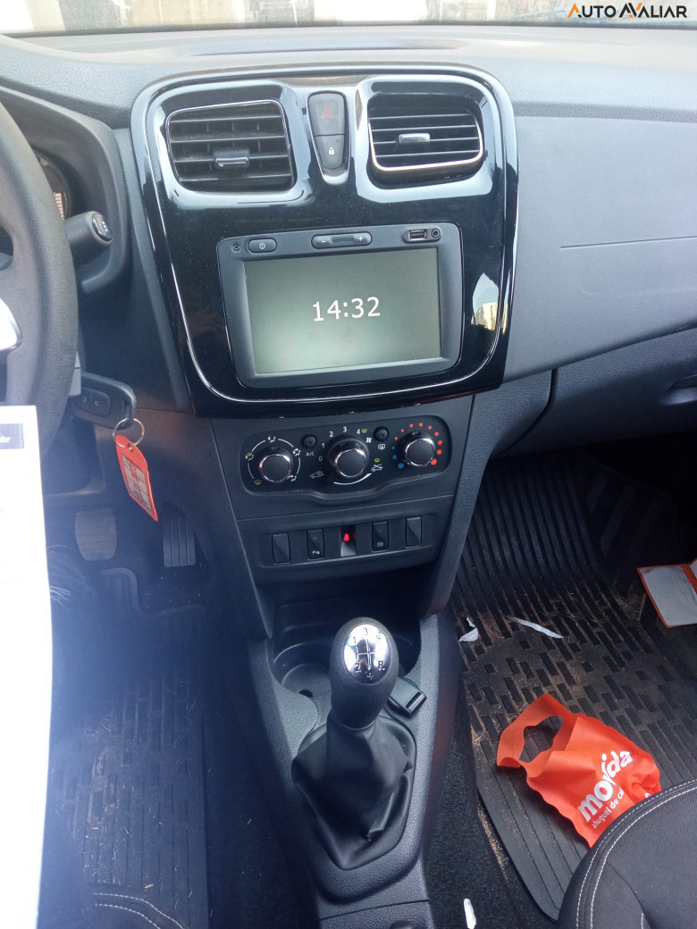 RENAULT LOGAN 1.0  12V SCE FLEX ZEN MANUAL