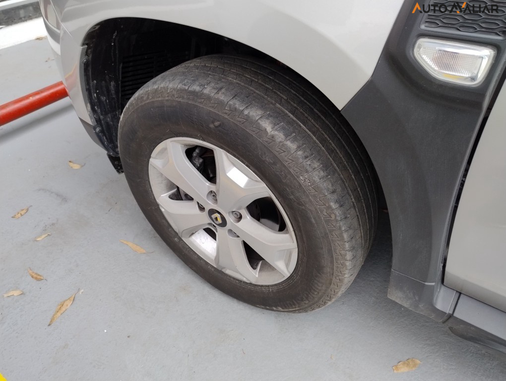 RENAULT DUSTER 1.6 16V SCE FLEX INTENSE PLUS MANUAL