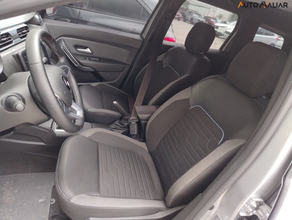 RENAULT DUSTER 1.6 16V SCE FLEX INTENSE PLUS MANUAL