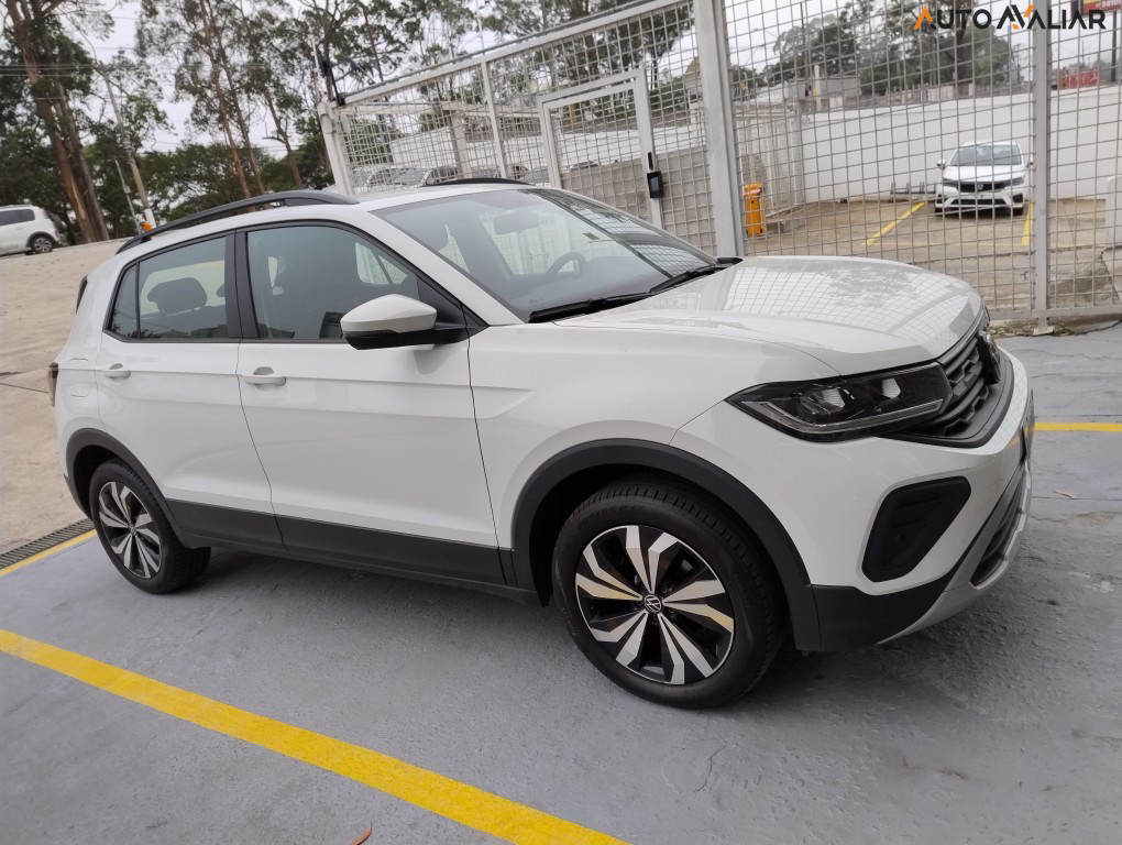 VOLKSWAGEN T-CROSS 1.0 200 TSI TOTAL FLEX AUTOMÁTICO