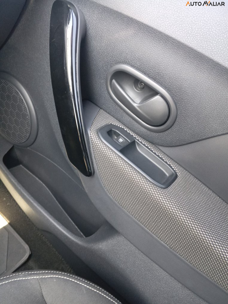 RENAULT LOGAN 1.0  12V SCE FLEX ZEN MANUAL