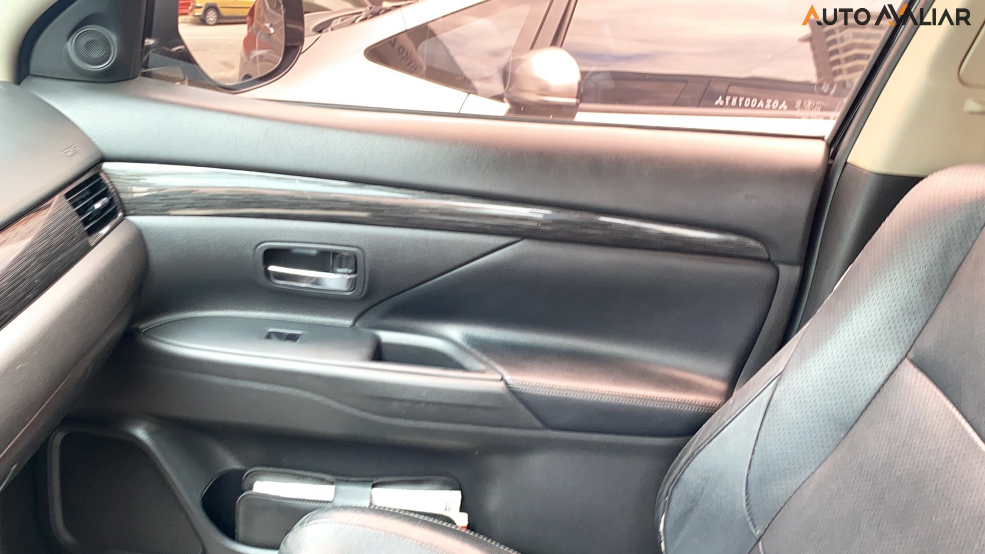 MITSUBISHI OUTLANDER 2.2 4X4 16V DIESEL 4P AUTOMATICO