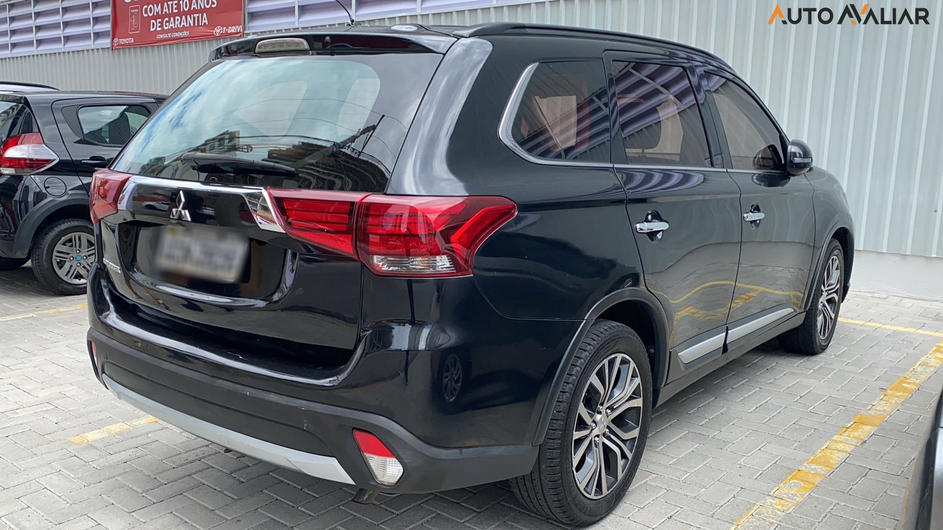 MITSUBISHI OUTLANDER 2.2 4X4 16V DIESEL 4P AUTOMATICO