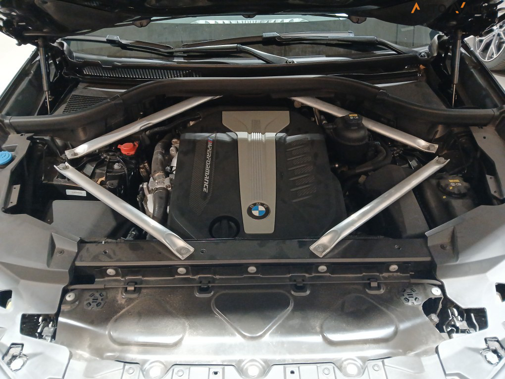 BMW X5 3.0 4X4 M50D I6 TURBO DIESEL 4P AUTOMATICO