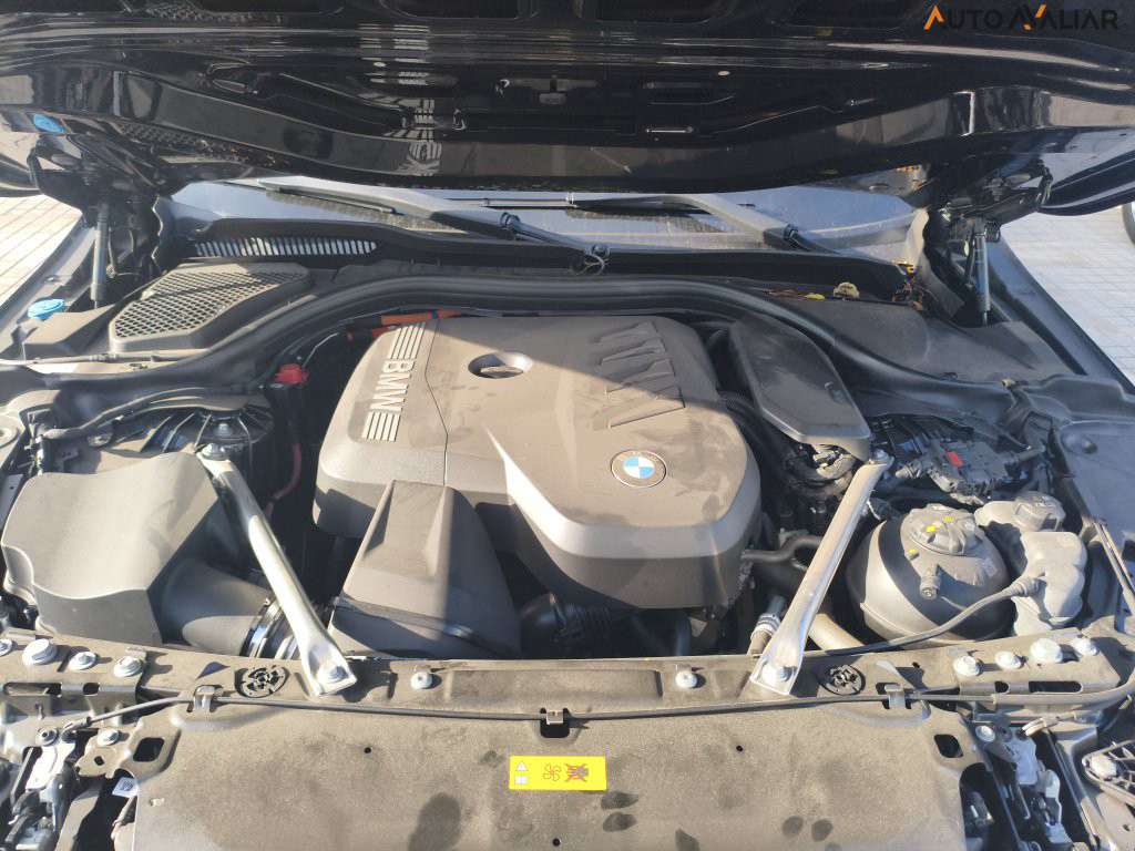 BMW 530E 2.0 TWINPOWER PHEV M SPORT AUTOM&Aacute;TICO