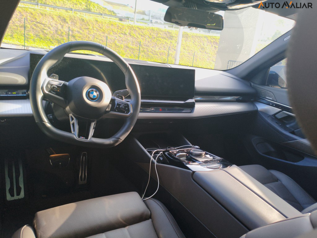 BMW 530E 2.0 TWINPOWER PHEV M SPORT AUTOM&Aacute;TICO