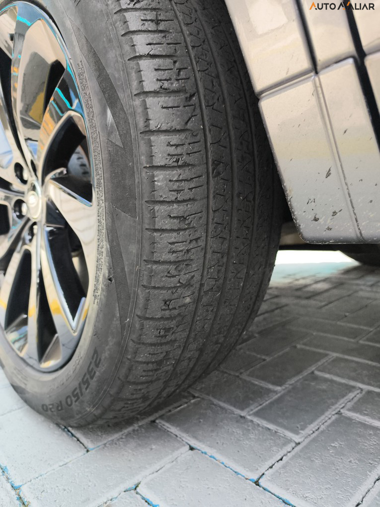 LAND ROVER DISCOVERY SPORT 2.0 D200 TURBO DIESEL R-DYNAMIC SE AUTOMATICO