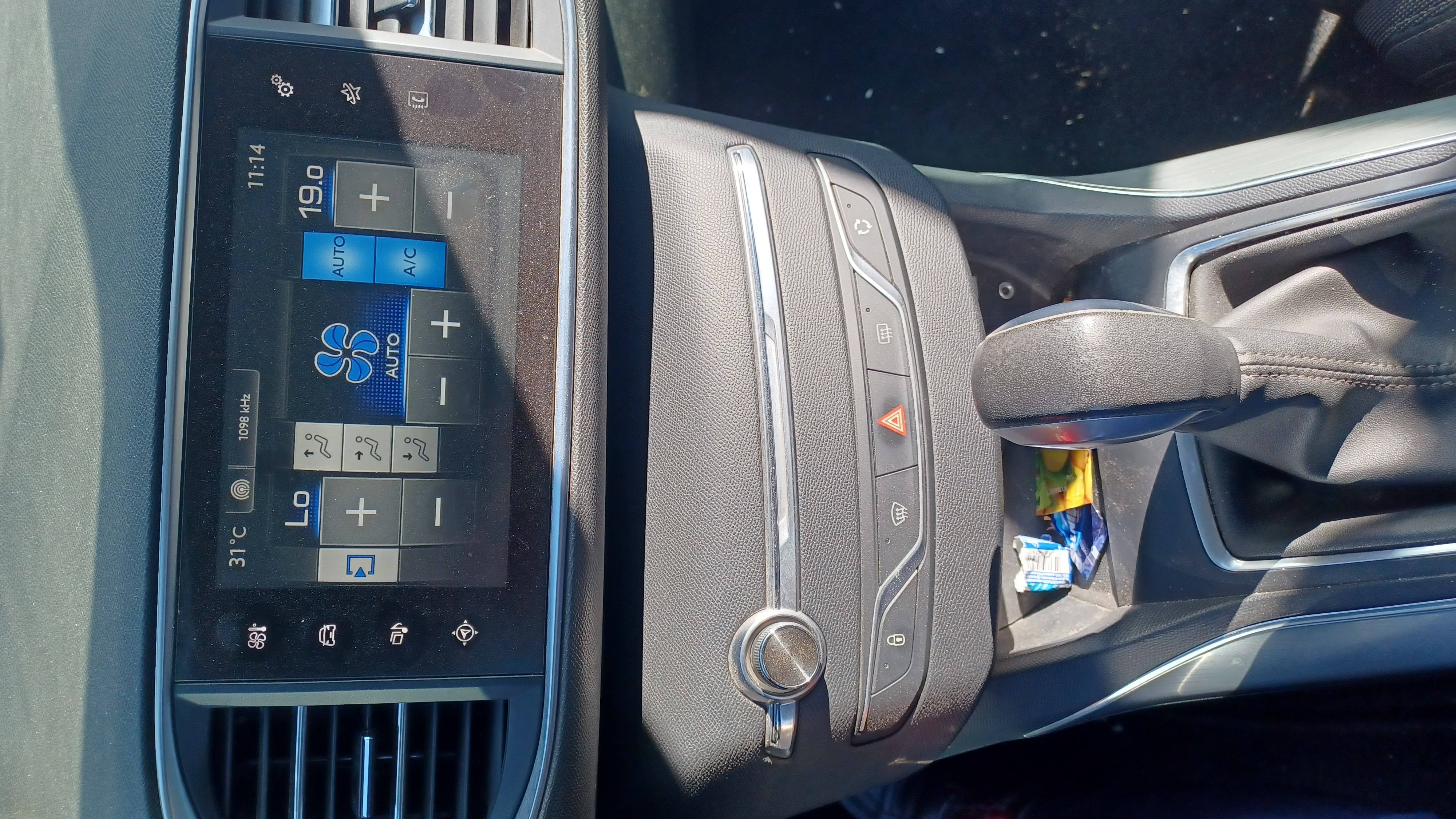 PEUGEOT 308 ALLURE (5P; 96KW; 130CV; CX. M; 7/2014 A 6/2017)