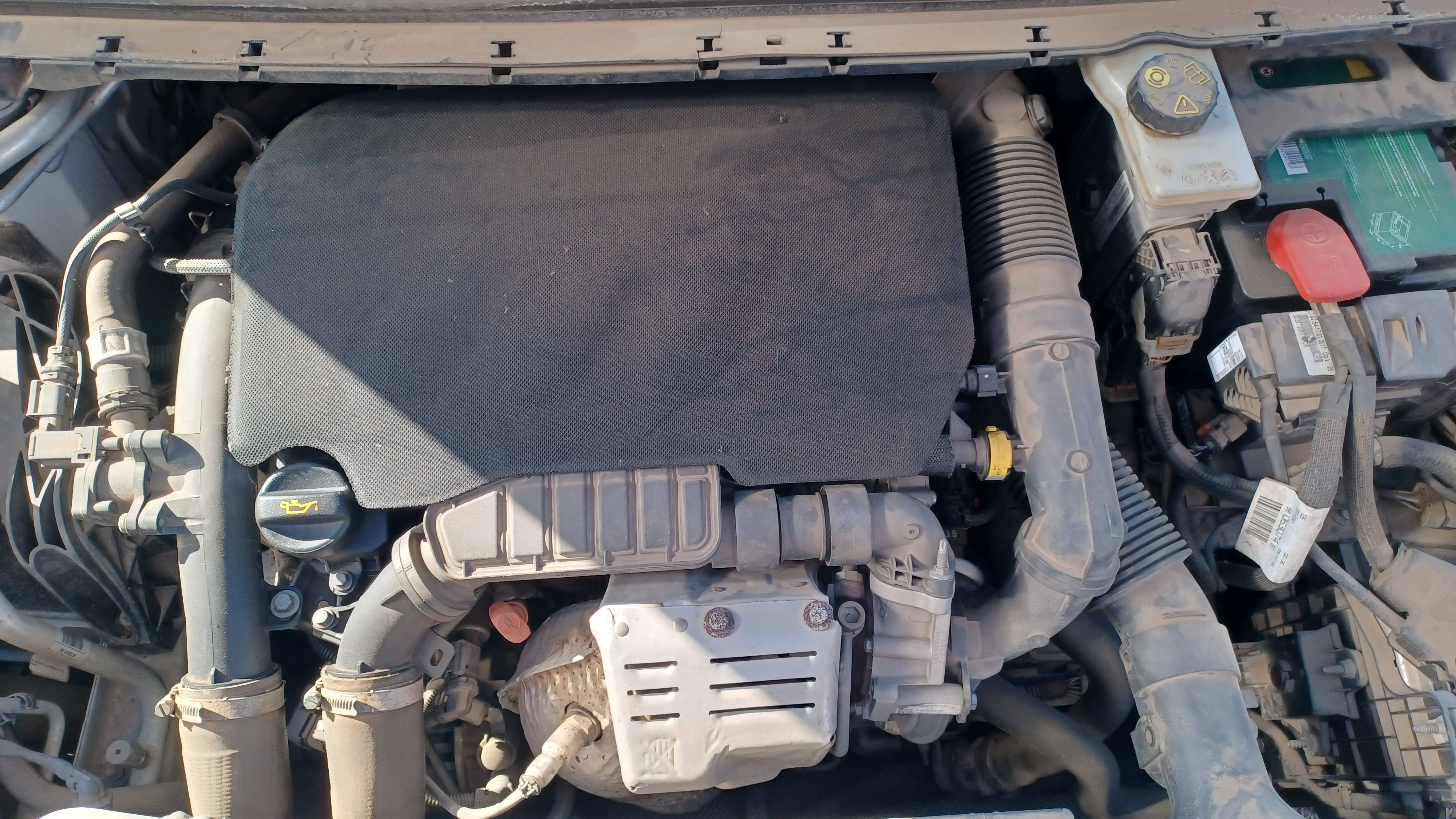 PEUGEOT 308 ALLURE (5P; 96KW; 130CV; CX. M; 7/2014 A 6/2017)