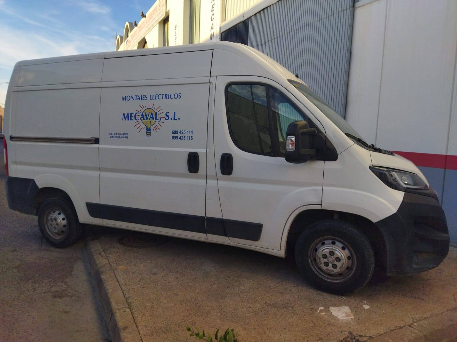 PEUGEOT BOXER FURG&Oacute;N DIESEL BOXER FURG&Oacute;N 2.0BLUEHDI 333 L2H2 130 (4P; 96KW; 130CV; CX. M; 5/2016 a 5/2019)