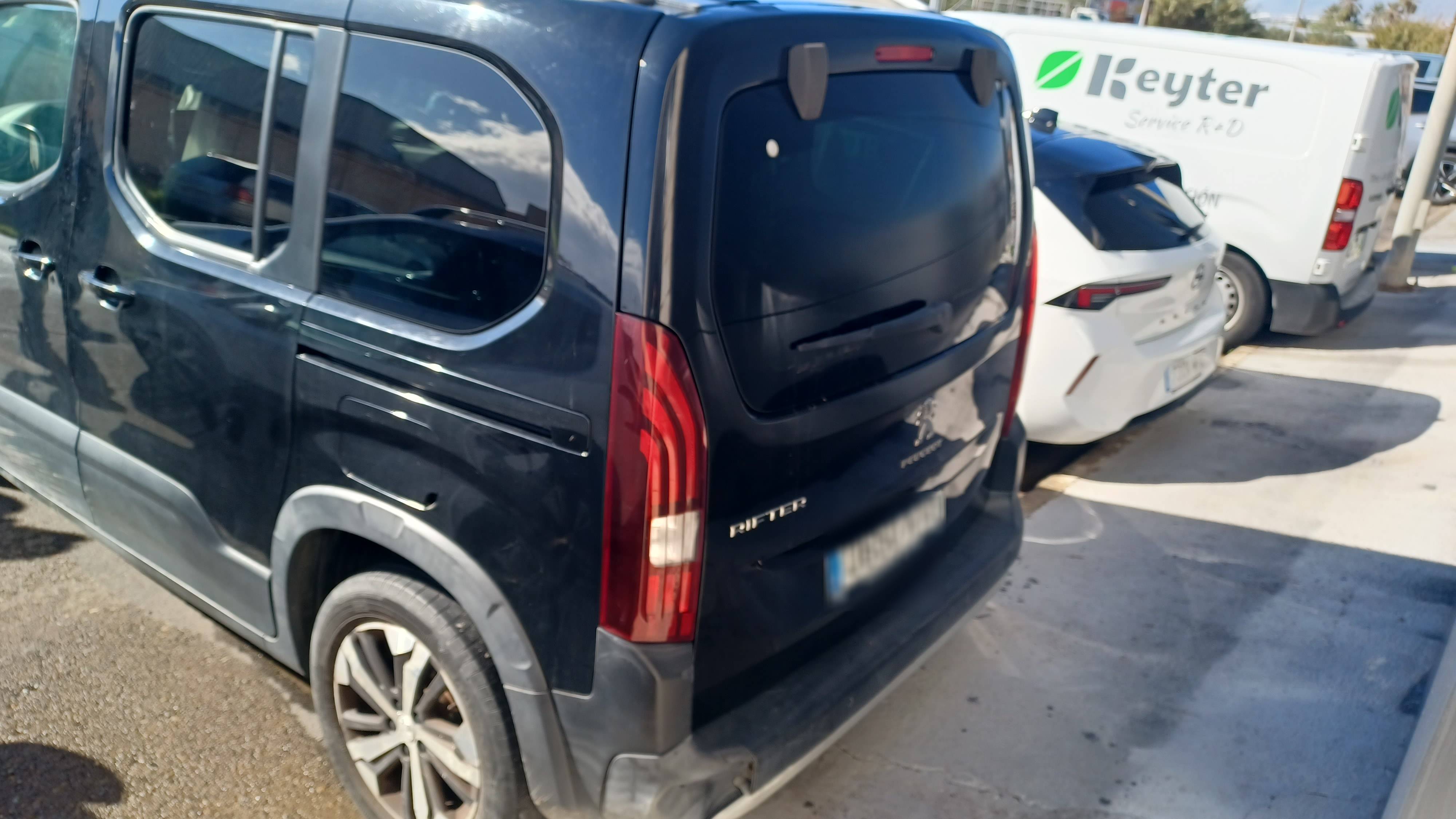 PEUGEOT RIFTER ALLURE (5P; 81KW; 110CV; CX. M; 6/2018 a 1/2022)