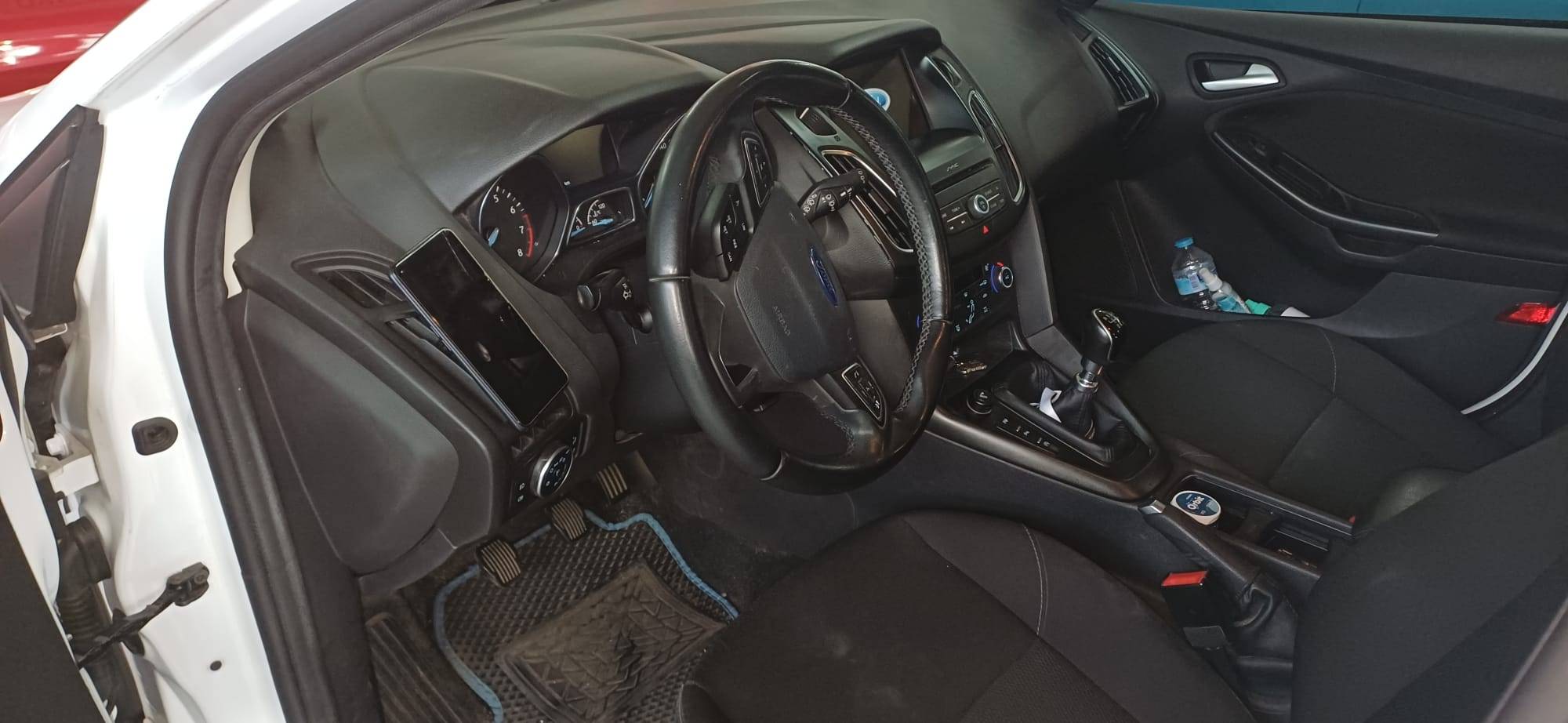 FORD FOCUS TREND+ (5P; 88KW; 120CV; CX. M; 5/2015 a 5/2018)