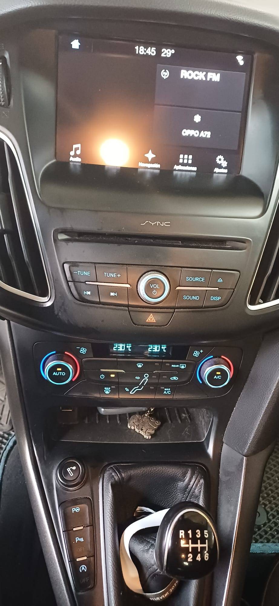 FORD FOCUS TREND+ (5P; 88KW; 120CV; CX. M; 5/2015 a 5/2018)