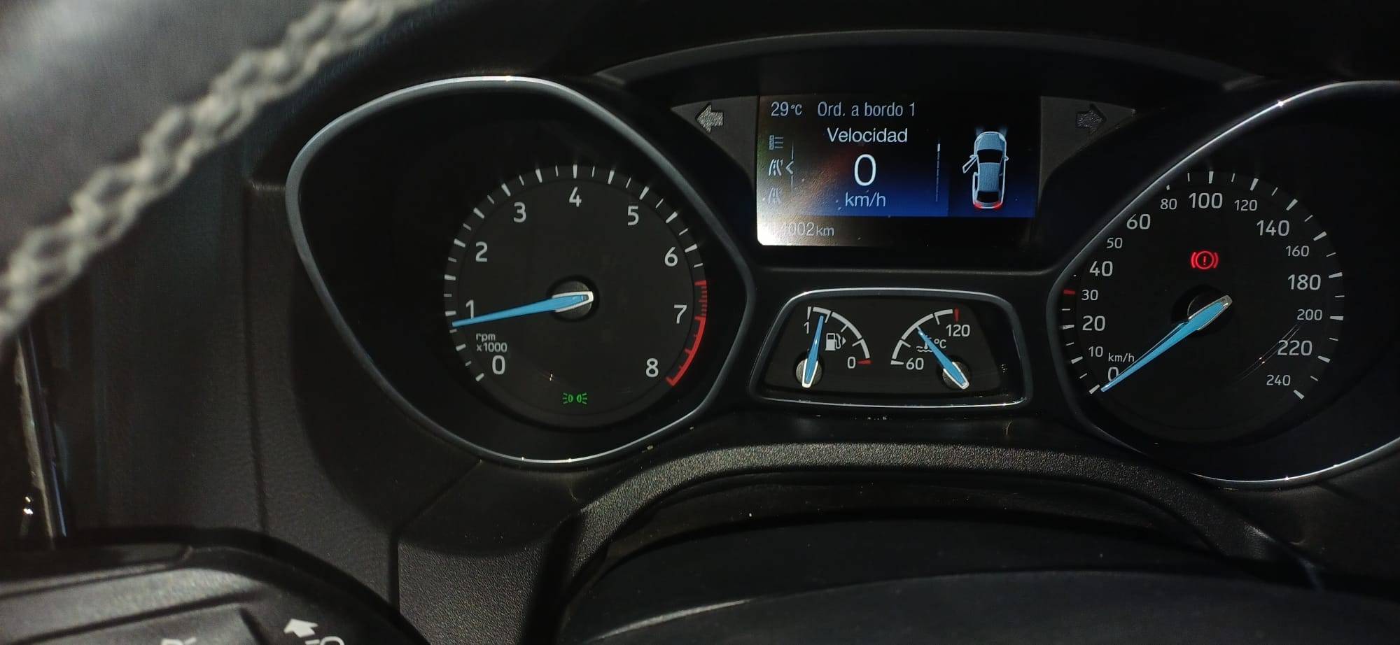 FORD FOCUS TREND+ (5P; 88KW; 120CV; CX. M; 5/2015 a 5/2018)