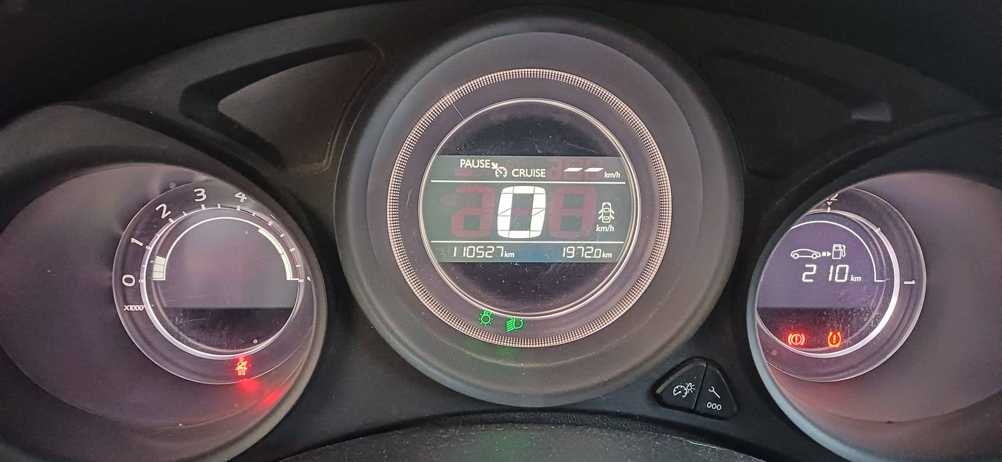 CITROEN C4 FEEL EDITION (5P; 88KW; 120CV; CX. M; 2/2015 a 11/2016)