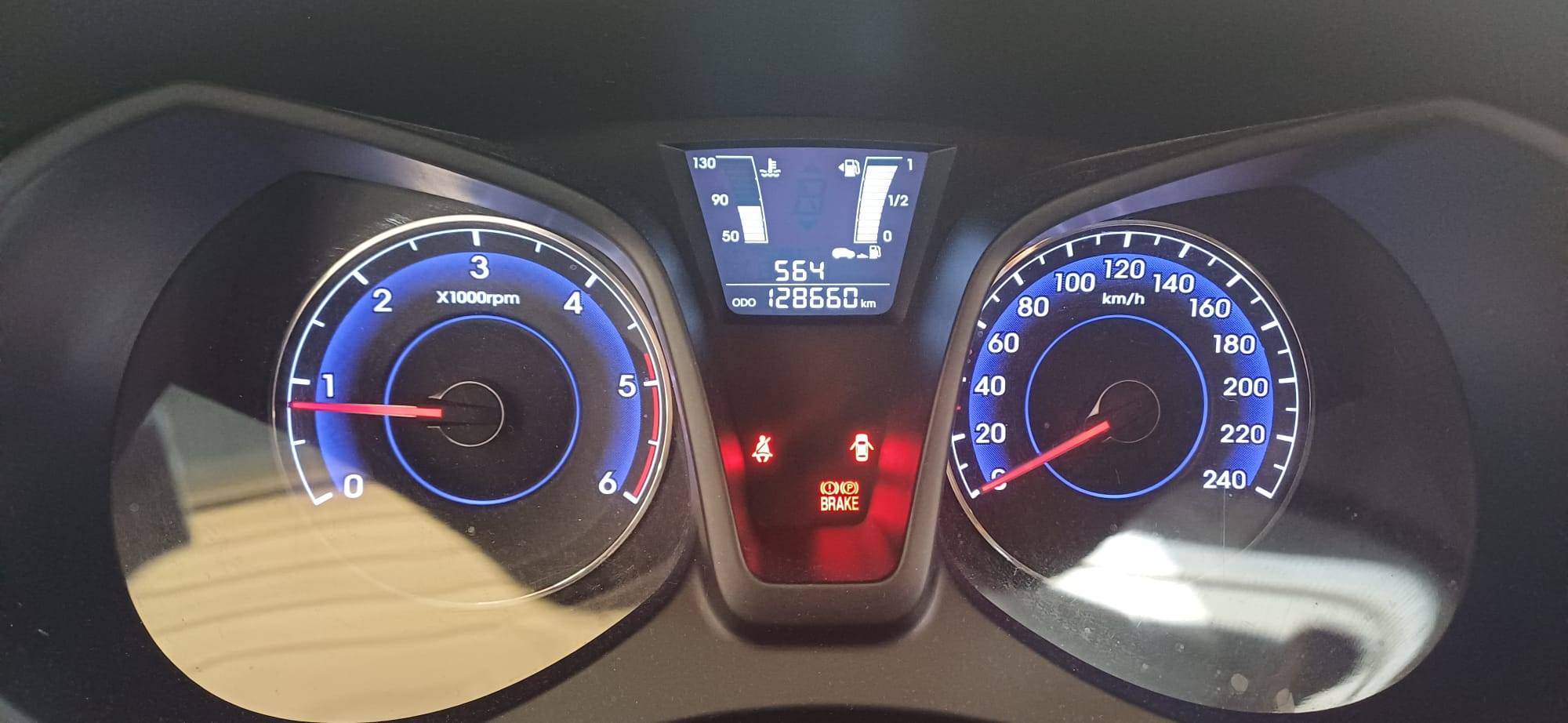 HYUNDAI IX20 DIESEL TECNO (5P; 84KW; 115CV; CX. M; 4/2013 a 5/2015)