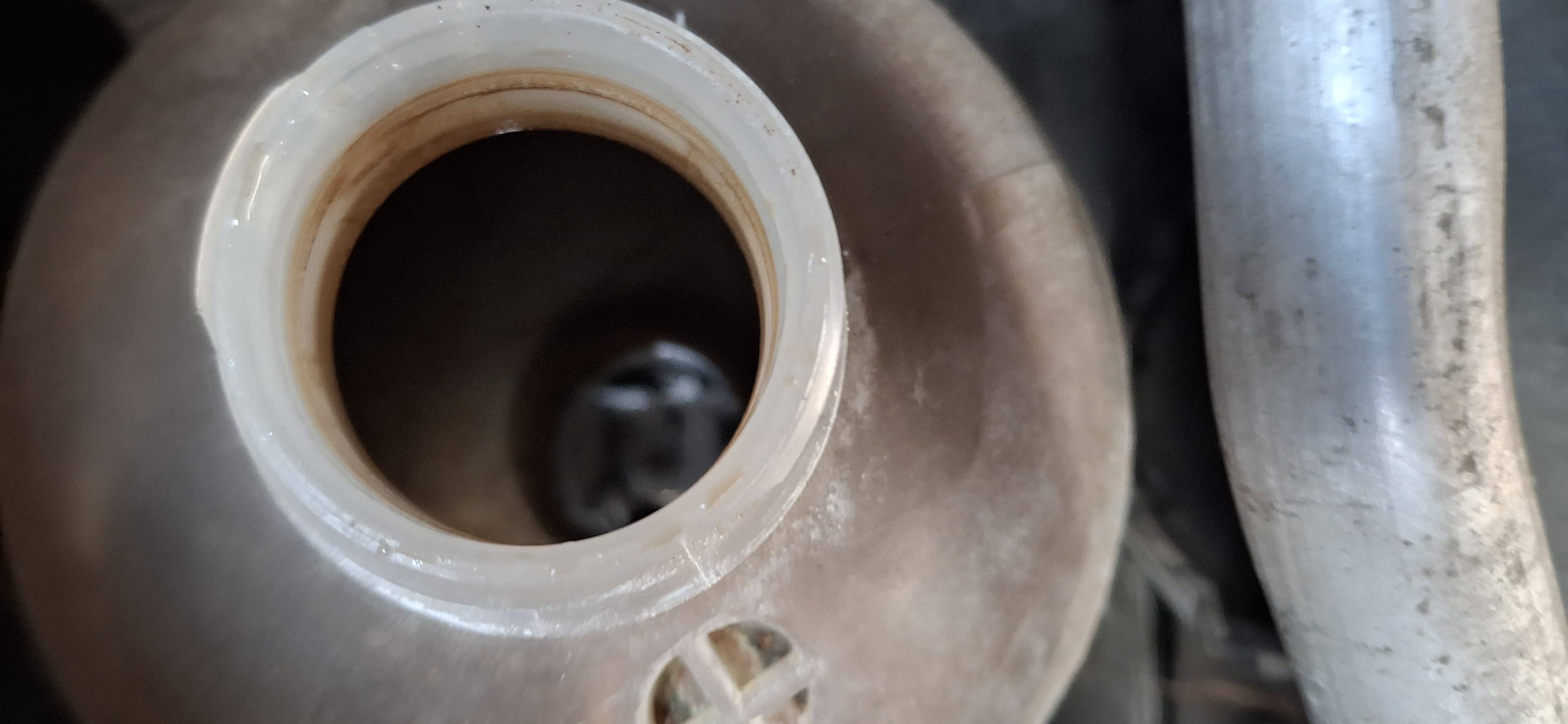 CITROEN C4 PICASSO FEEL (5P; 96KW; 130CV; CX. M; 10/2015 a 6/2016)