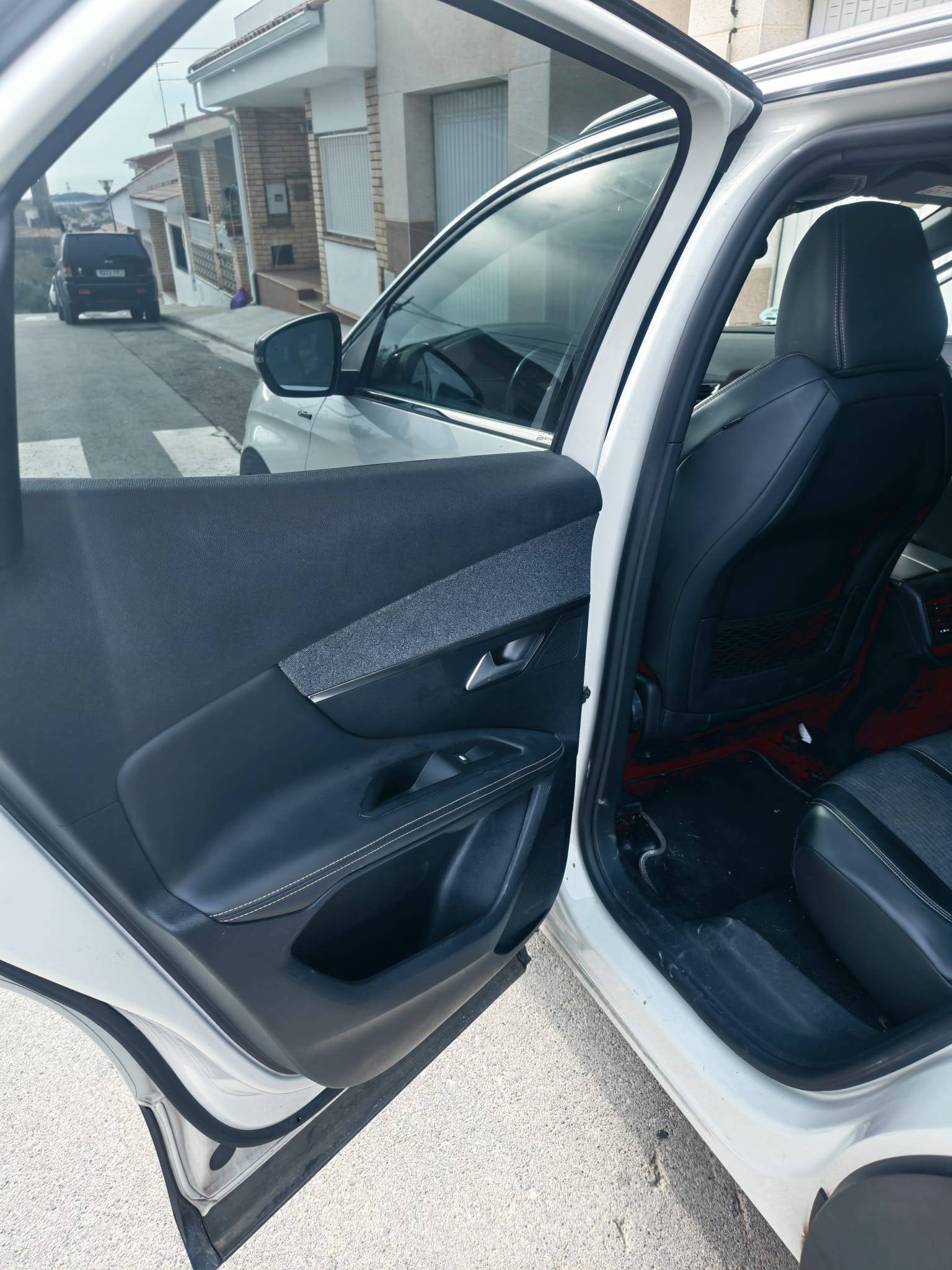 PEUGEOT 3008 GT LINE (5P; 121KW; 165CV; CX. M; 7/2016 a 5/2018)