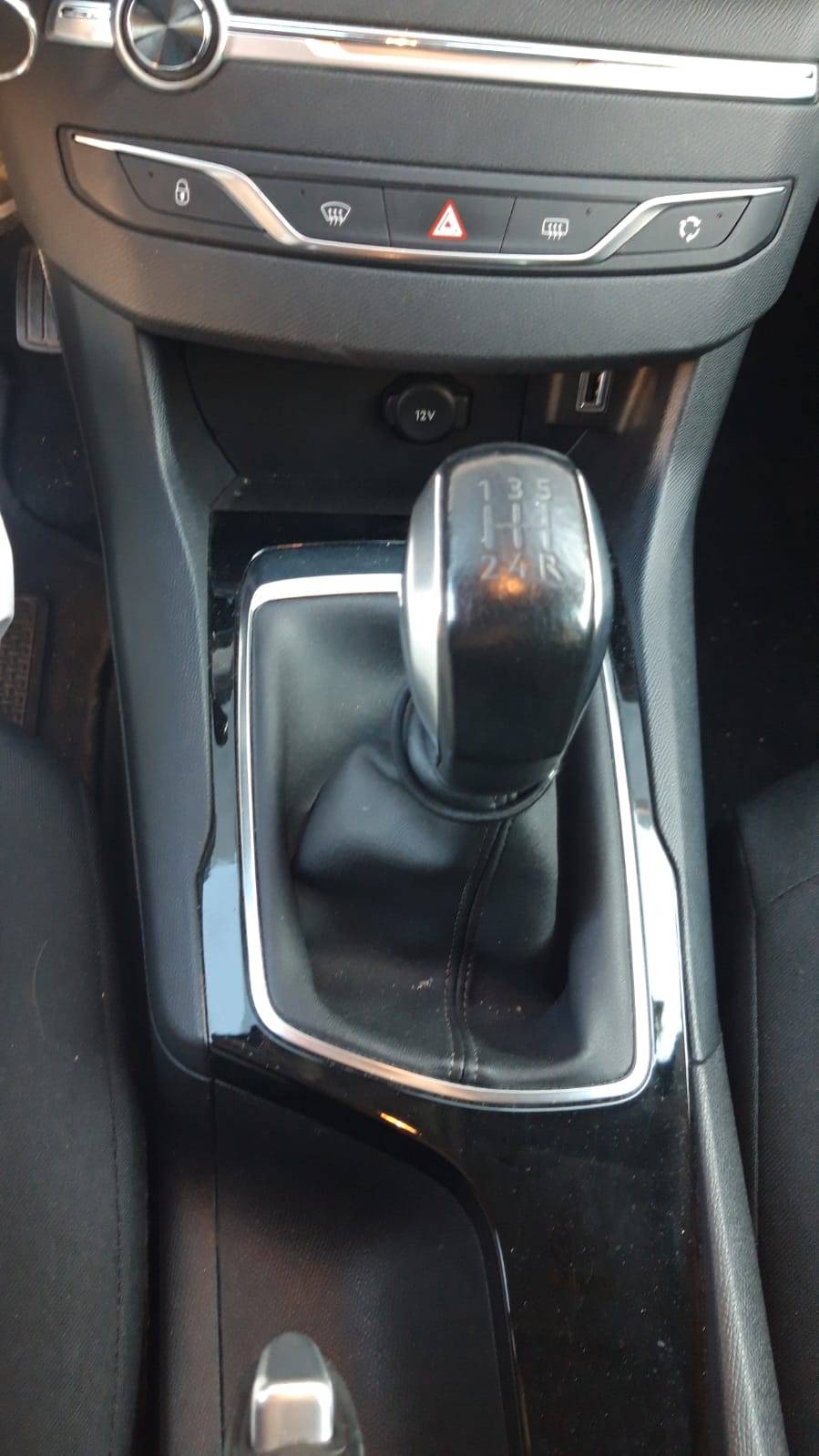 PEUGEOT 308 SW DIESEL STYLE (5P; 73KW; 100CV; CX. M; 12/2017 A 6/2018)