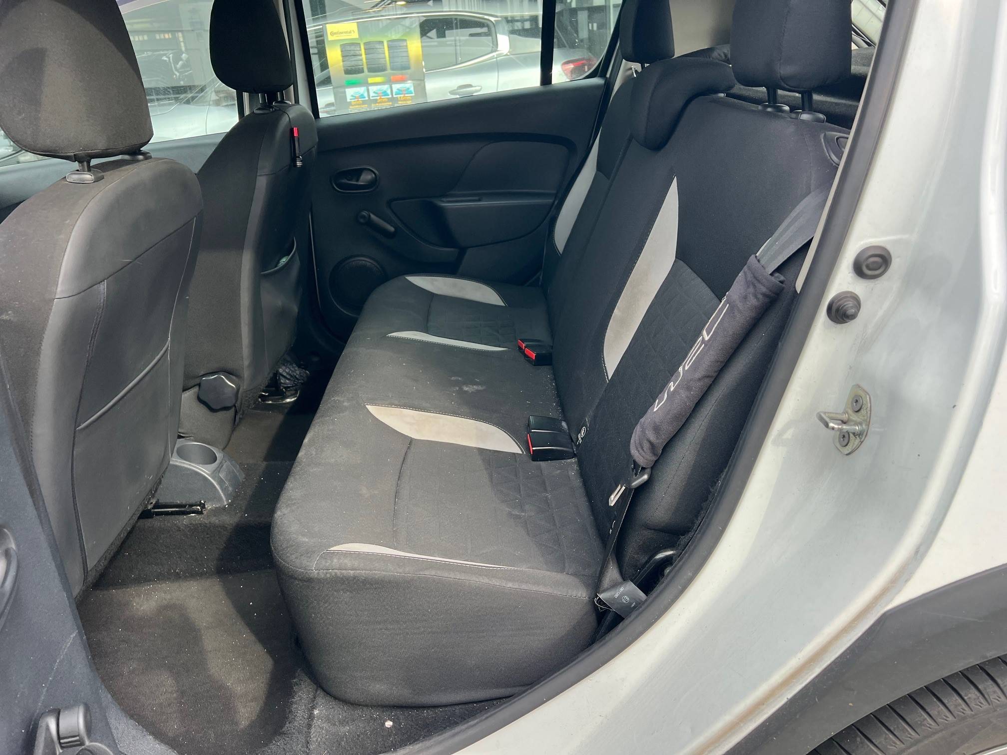 DACIA SANDERO STEPWAY (5P; 66KW; 90CV; CX. M; 5/2015 a 10/2016)