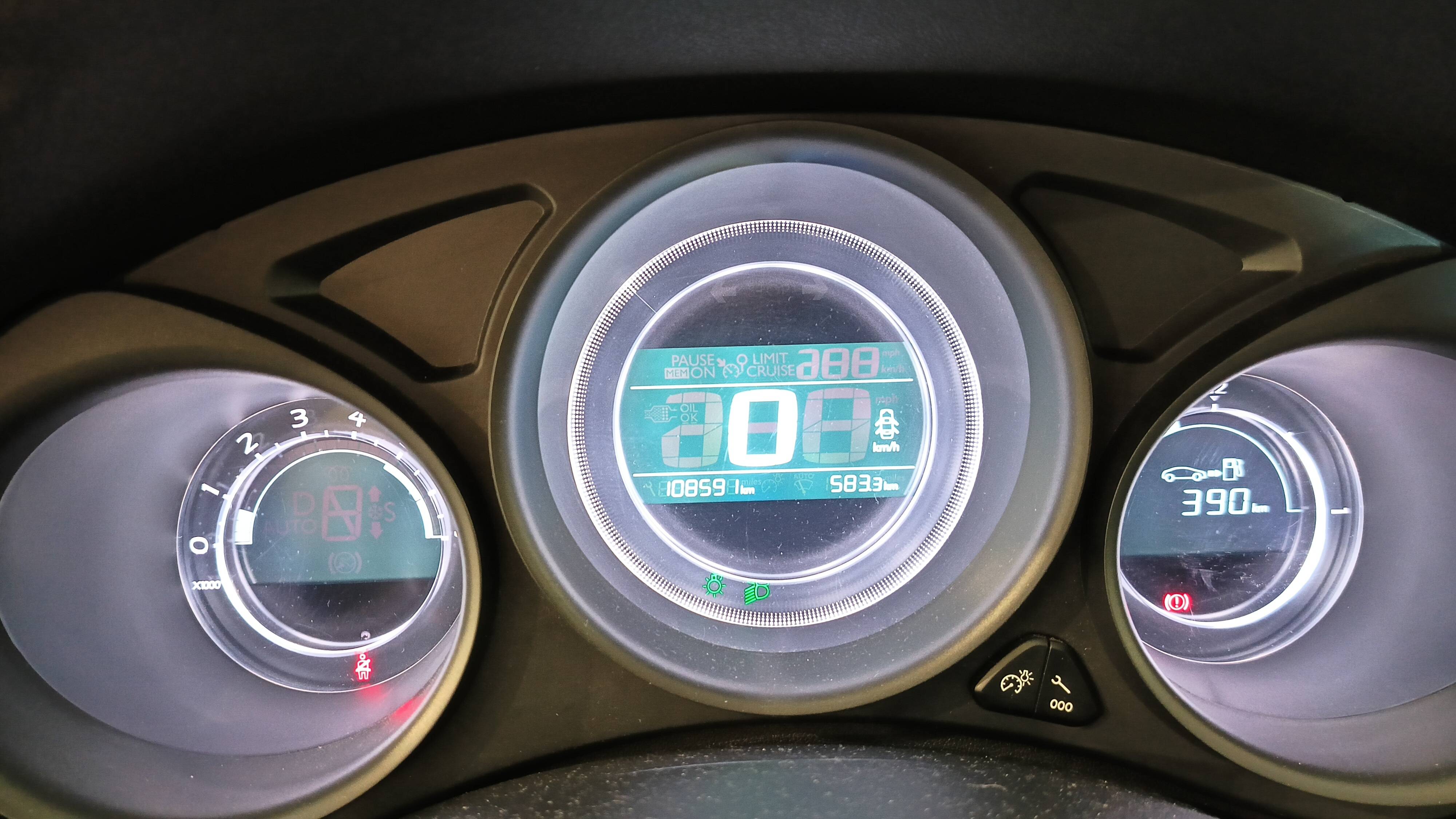 CITROEN C4 LIVE EDITION (5P; 73KW; 99CV; CX. M; 12/2016 a 9/2017)