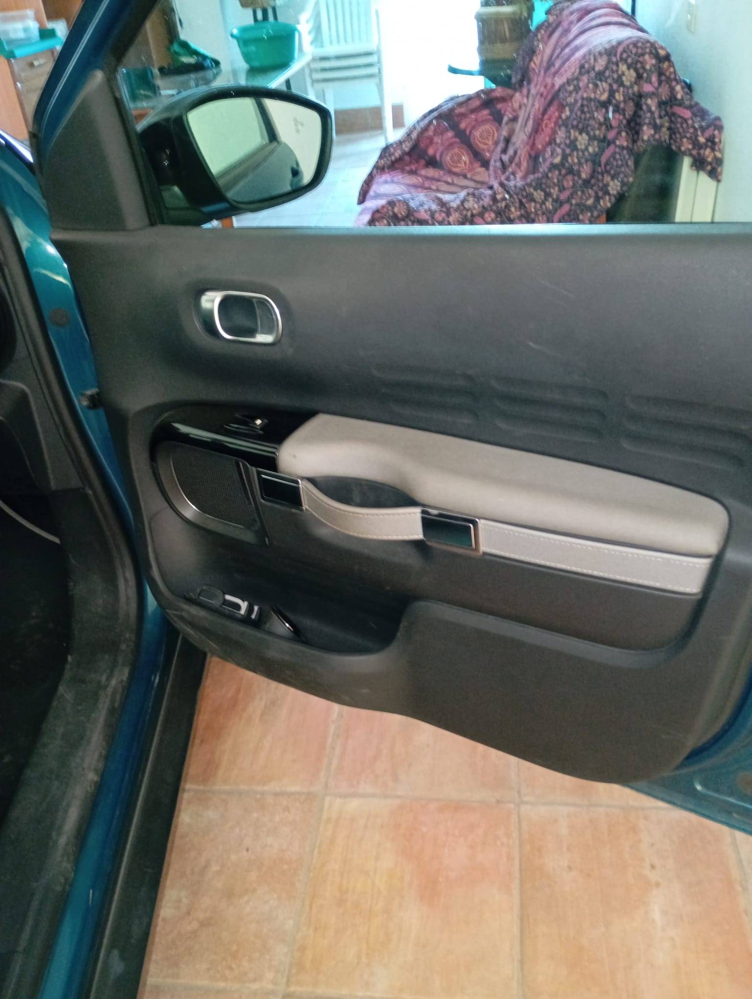 CITROEN C4 CACTUS SHINE (5P; 96KW; 130CV; CX. M; 2/2018 a 6/2019)