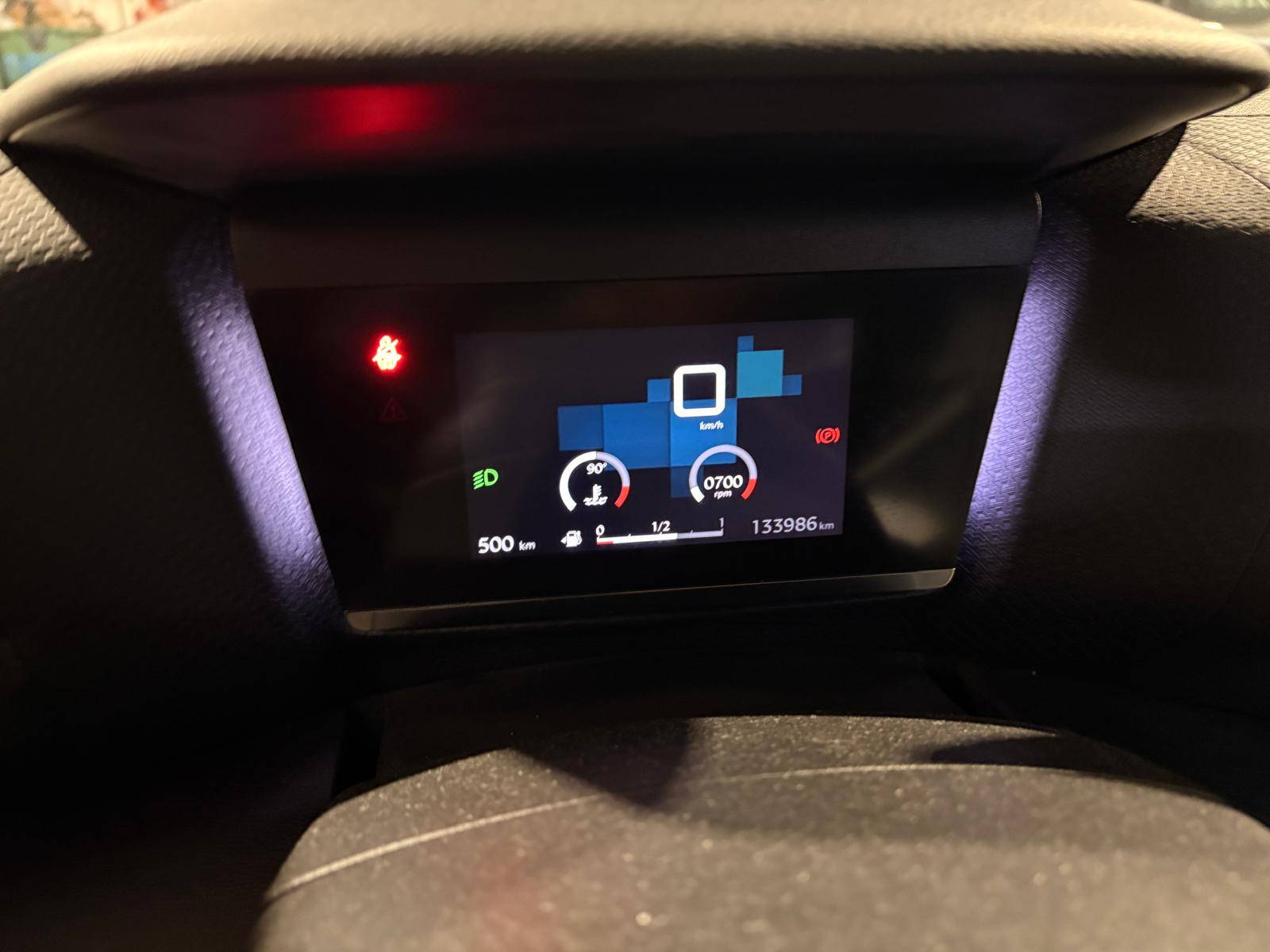 CITROEN C4 FEEL PACK (5P; 96KW; 130CV; CX. M; 3/2021 a 8/2023)