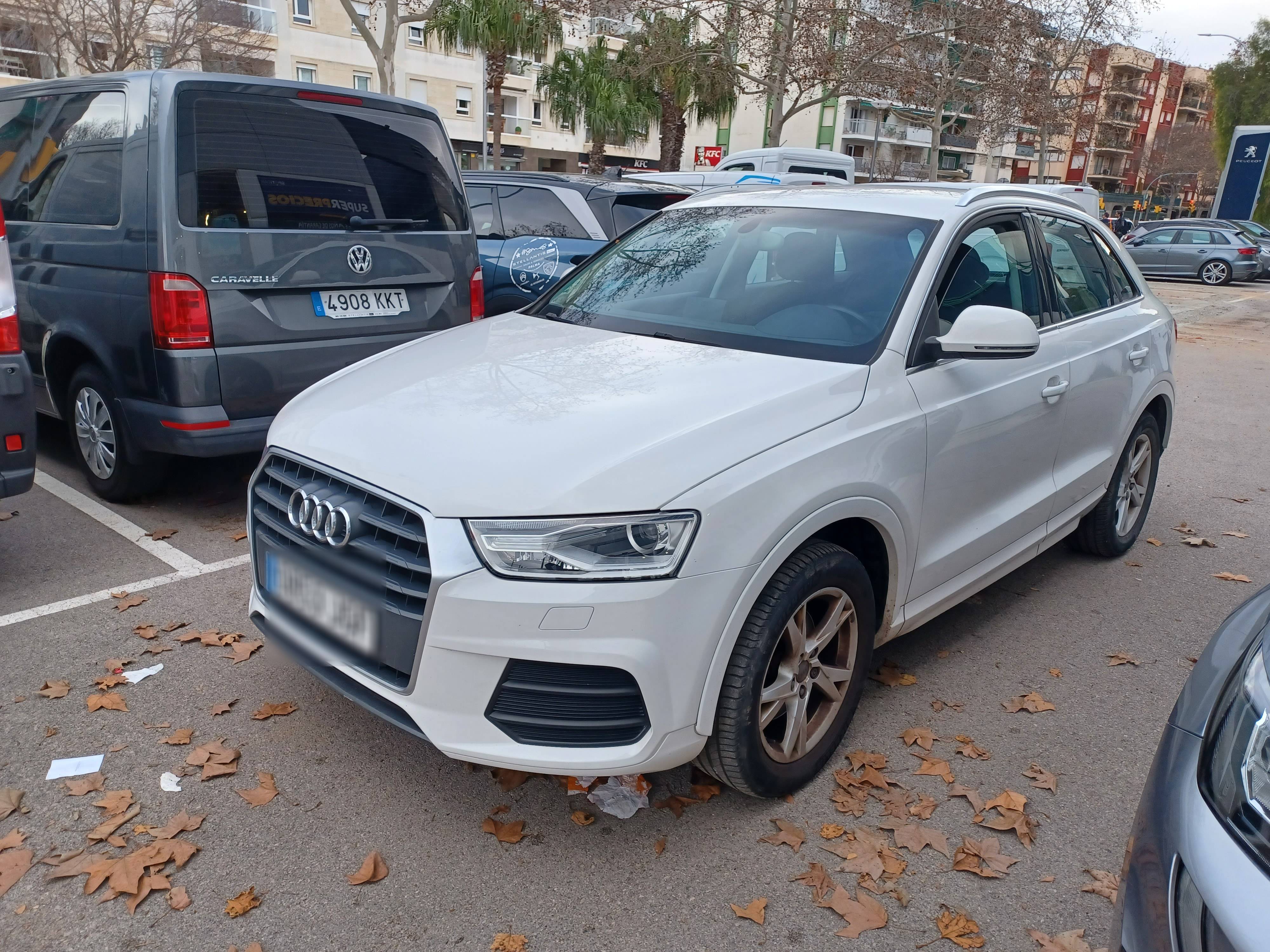 AUDI Q3 DESIGN EDITION (5P; 110KW; 150CV; CX. M; 1/2015 A 10/2018)