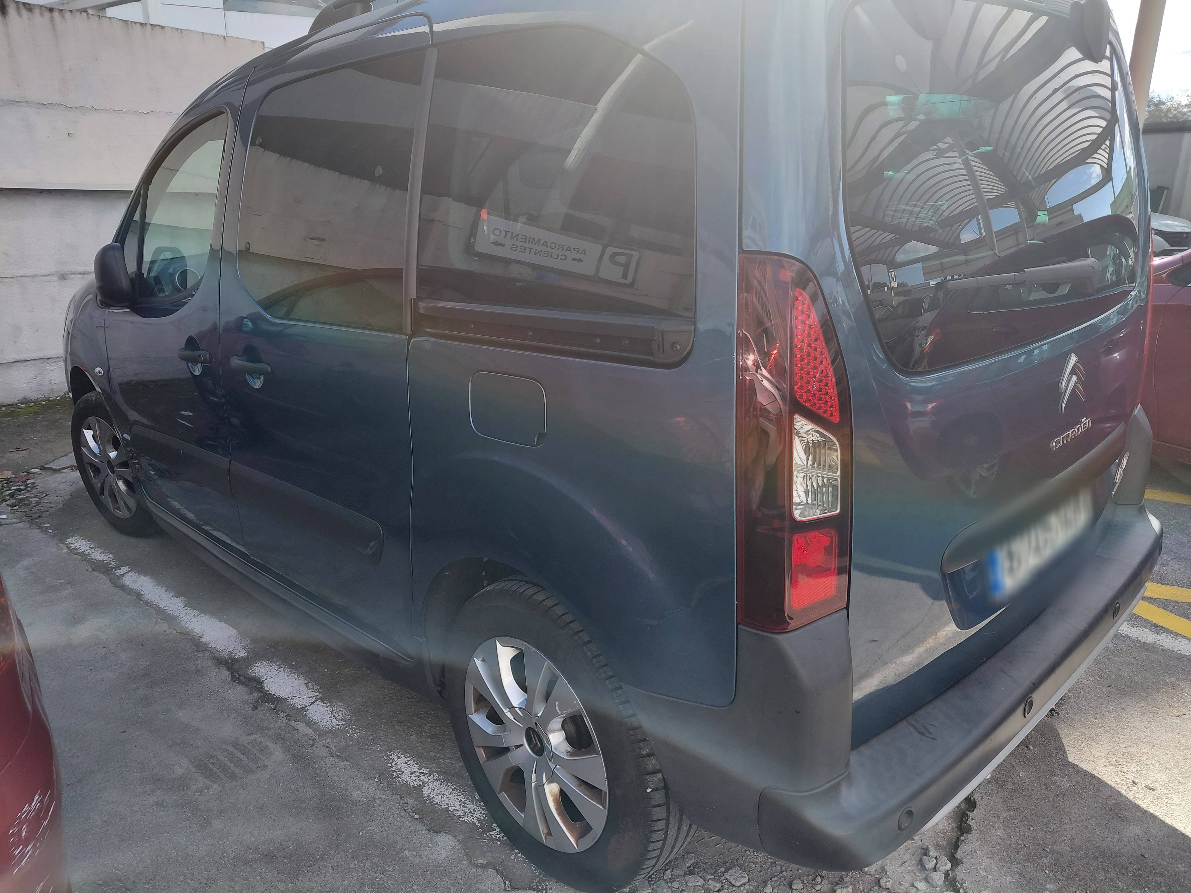 CITROEN BERLINGO COMBI 20 ANIVERSARIO (5P; 81KW; 110CV; CX. M; 6/2016 a 5/2018)