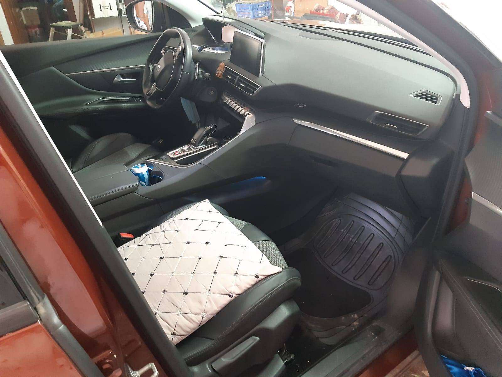 PEUGEOT 3008 DIESEL ALLURE (5P; 88KW; 120CV; CX. M; 7/2016 a 2/2018)