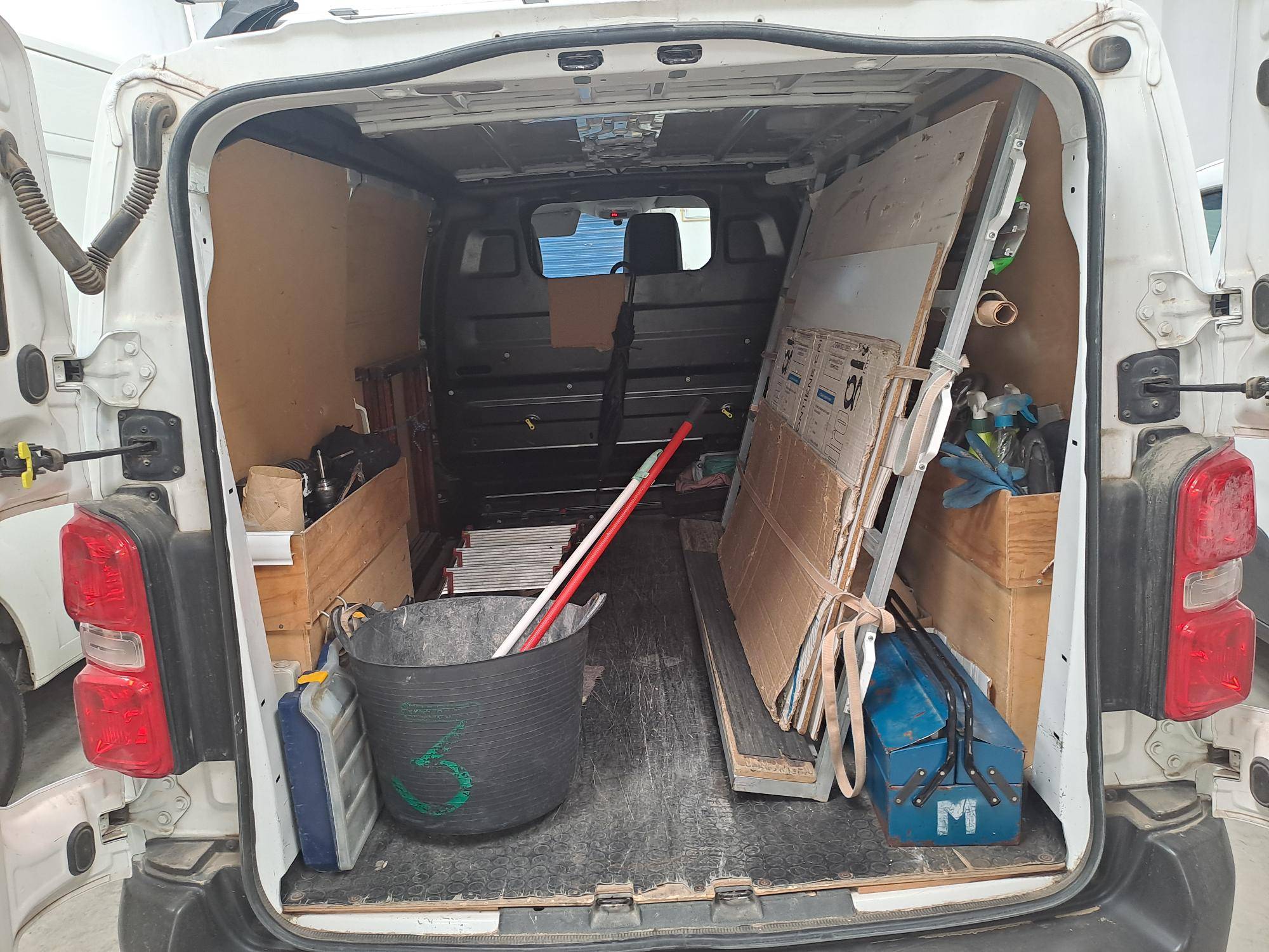 PEUGEOT EXPERT FURG&Oacute;N DIESEL PRO (4P; 88KW; 120CV; CX. M; 6/2019 a 10/2022)