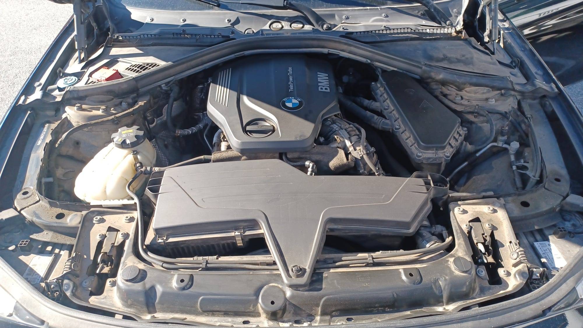 BMW SERIE 3 F30 DIESEL 318D (4P; 110KW; 150CV; CX. M; 7/2015 a 10/2018)
