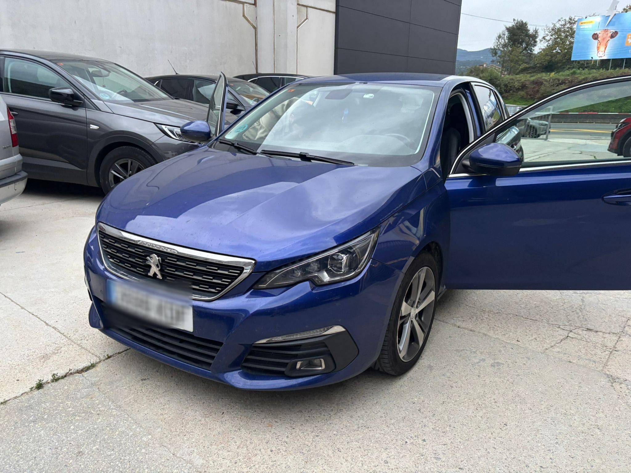PEUGEOT 308 ALLURE (5P; 88KW; 120CV; CX. M; 5/2015 a 6/2017)
