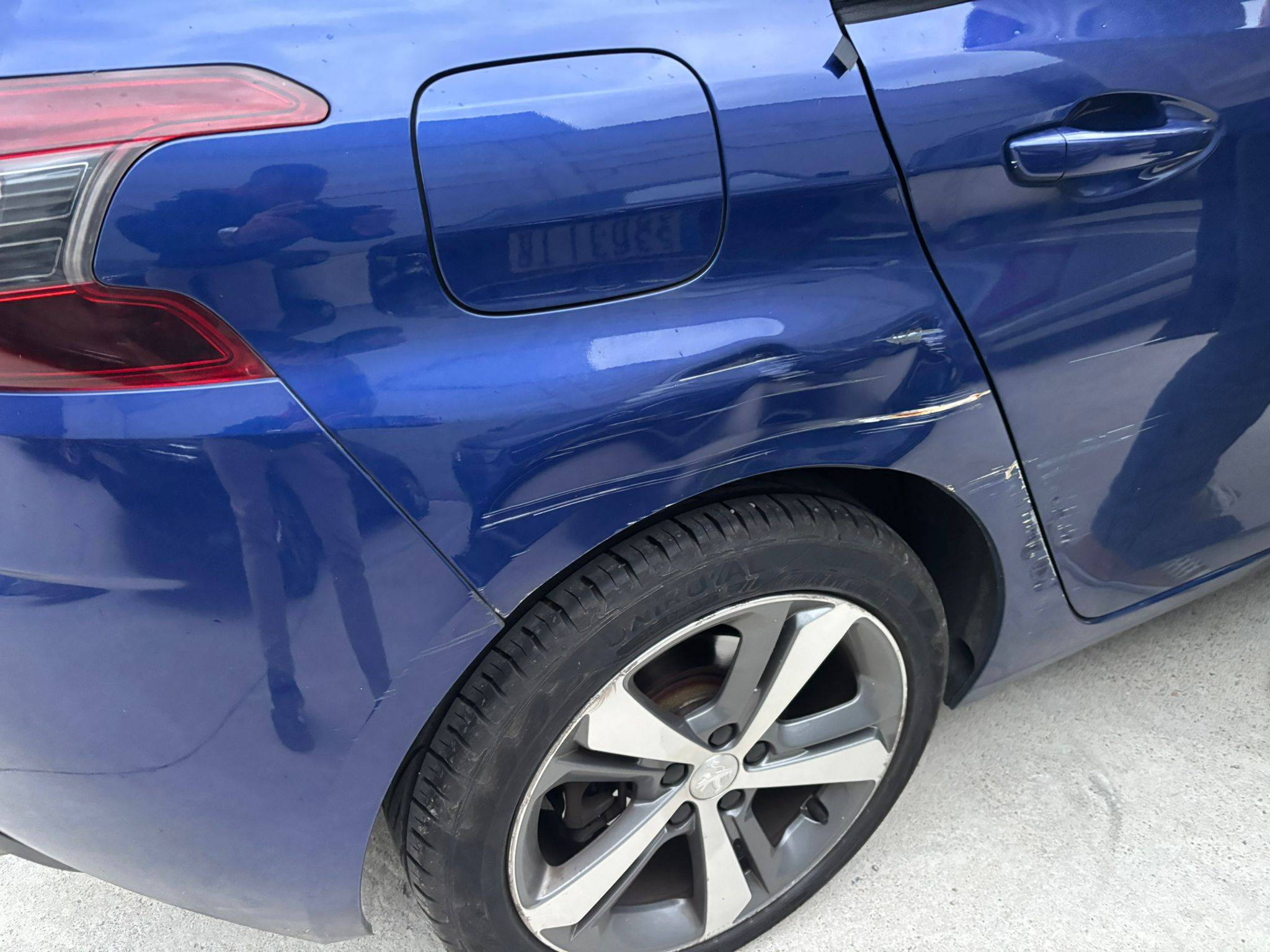 PEUGEOT 308 ALLURE (5P; 88KW; 120CV; CX. M; 5/2015 a 6/2017)