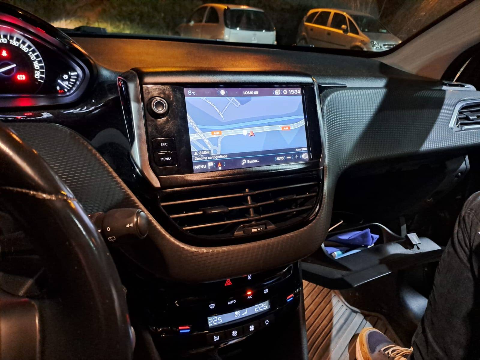 PEUGEOT 208 ALLURE (5P; 81KW; 110CV; CX. M; 5/2015 a 4/2018)